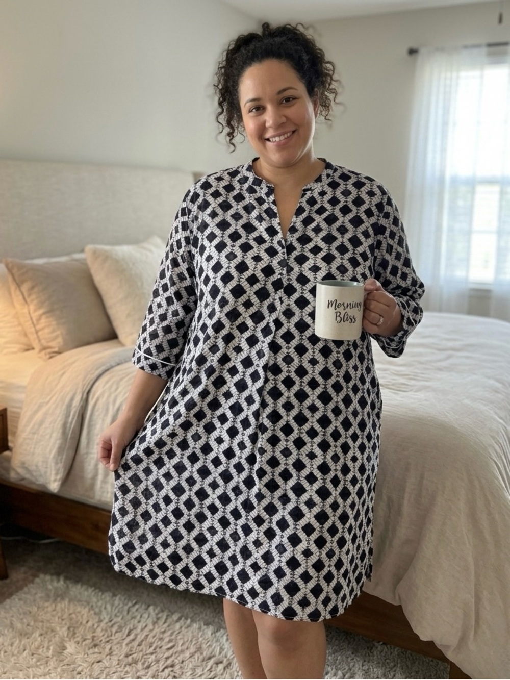 Donna Karan Black and White Geometric Lightweight Nightgown Size 3XL